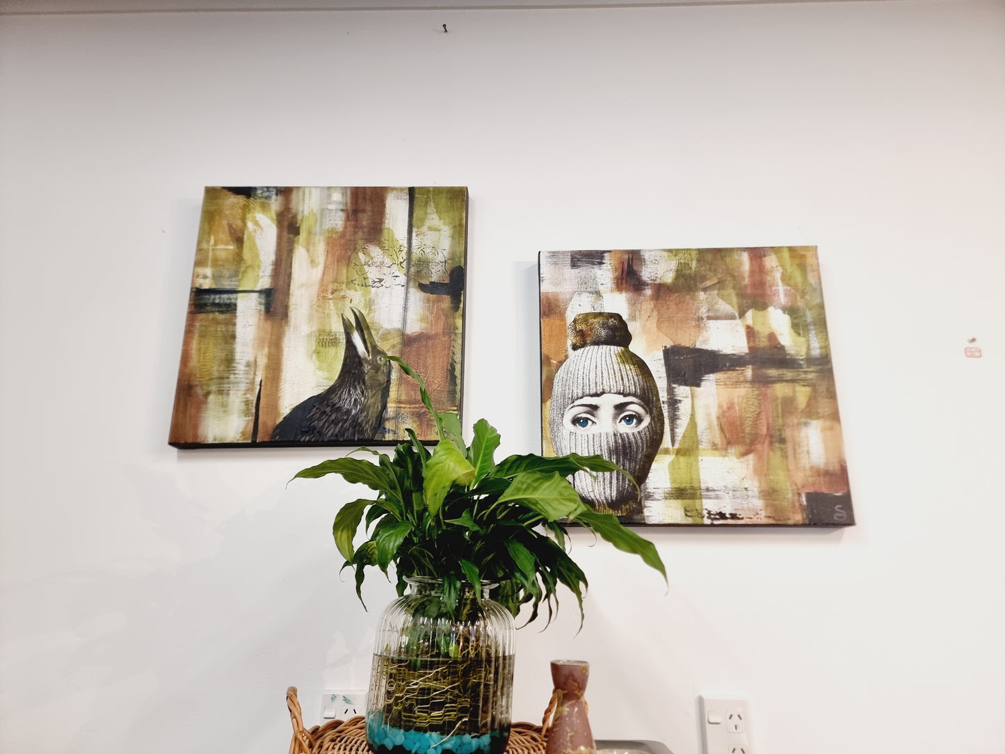 Canvas Painting 'MASKED' - Paula Saunders