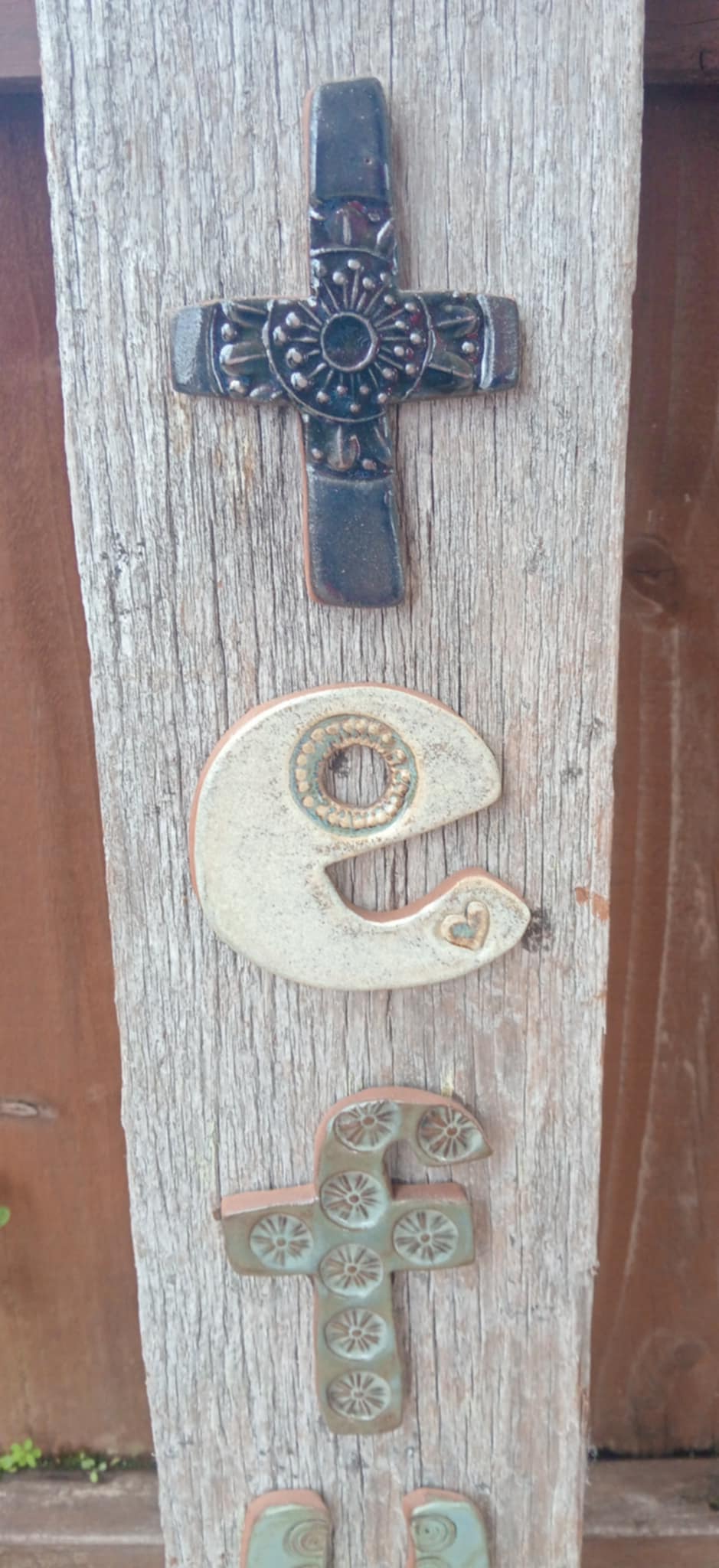 Recycled totara post 'GRATEFUL' - Paula Saunders