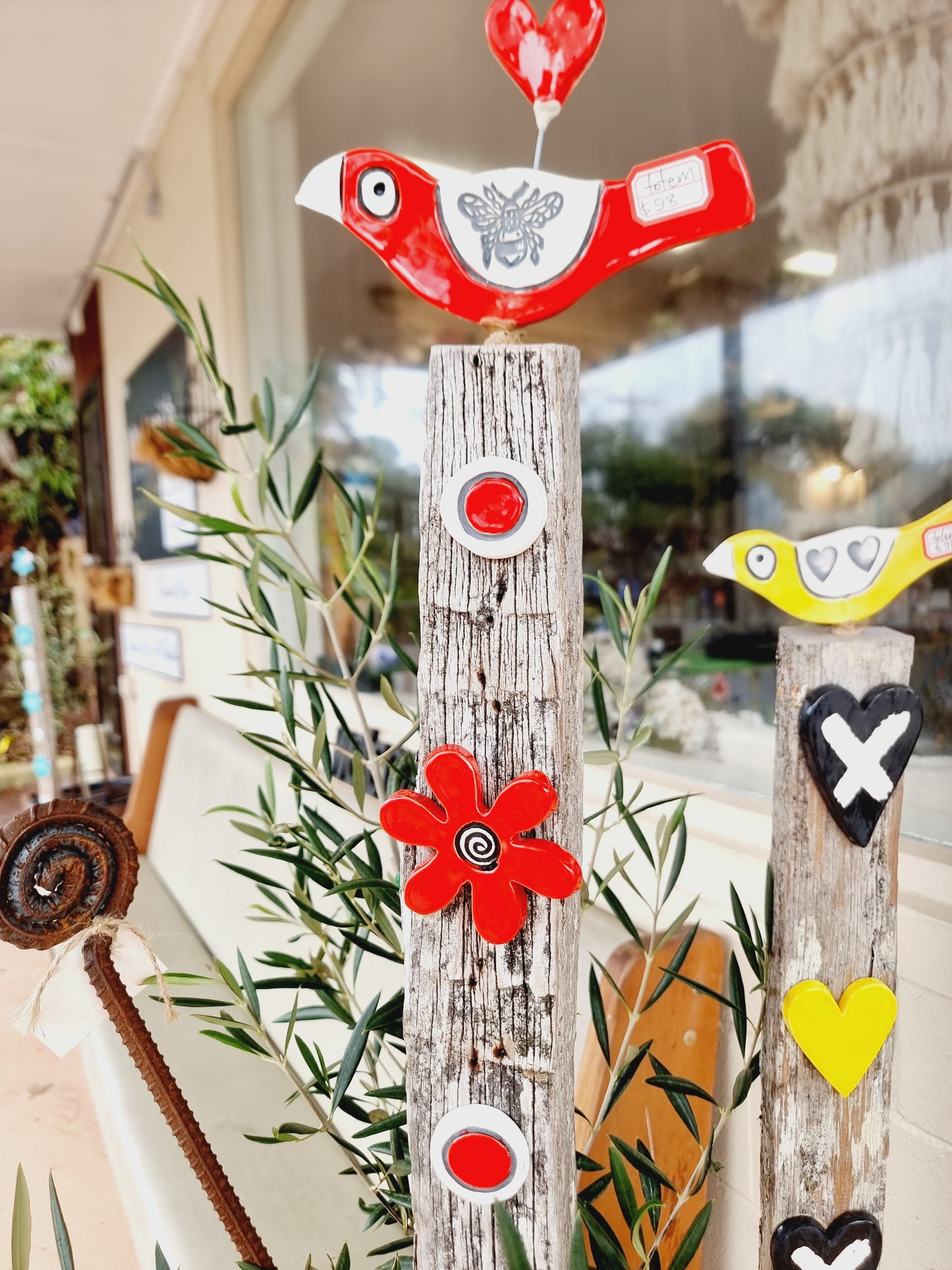 Garden Totem - Red, White and Black Bird